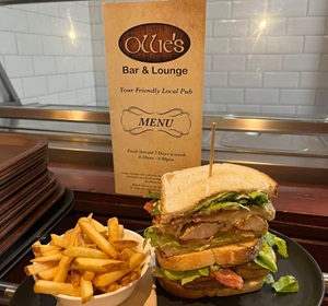 Ollie’s Bar & Lounge