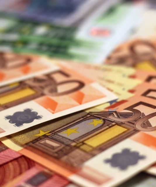 Cash Still King in a Crisis, Say Almost Nine in Ten Consumers